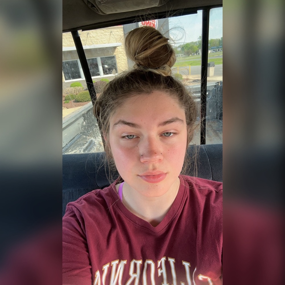 Meet your Posher, Hailey